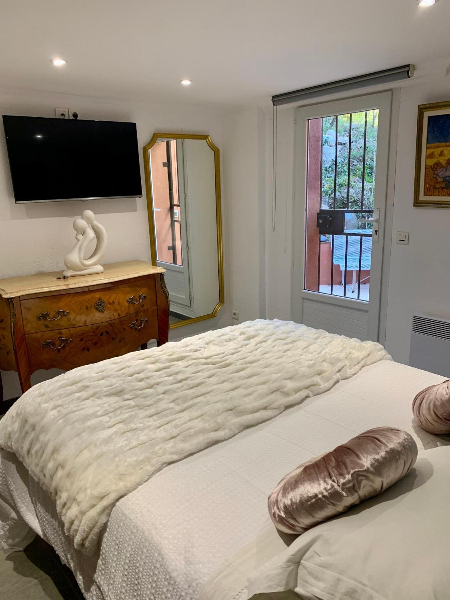 Appartement De Caractere Le Camelia, 56M², Dans Propriete Au Calme Avec Piscine By Le Mas De Louise Et Sacha Solliès-Toucas Εξωτερικό φωτογραφία